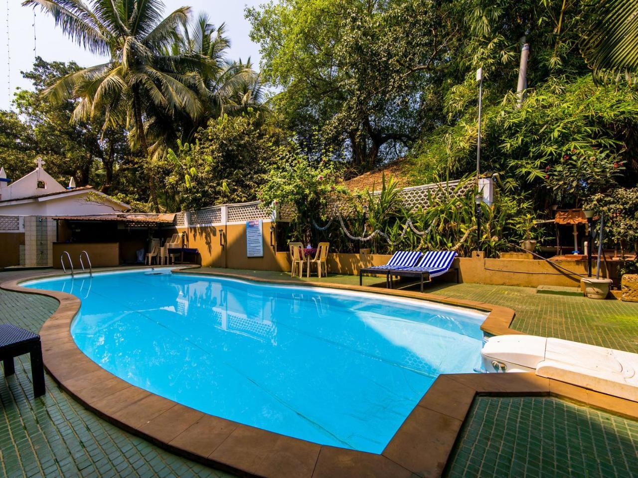 Ginger Tree Resort At The Beach Candolim Exterior photo